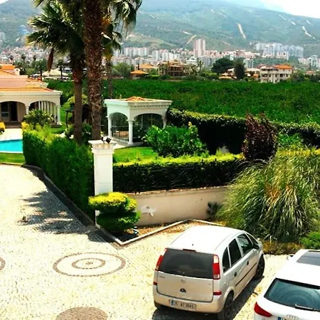 Luxury Narlidere